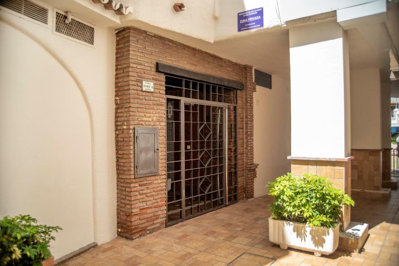 Happy Puerto Marina Apartment Benalmádena Exterior photo